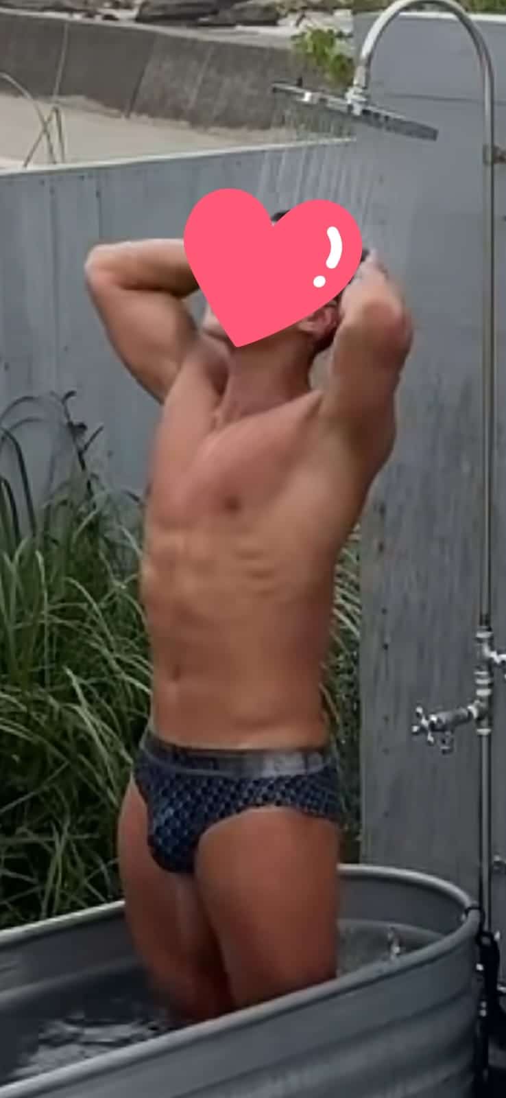 עיסוי חושני בחולון לגברים נשים וזוגות