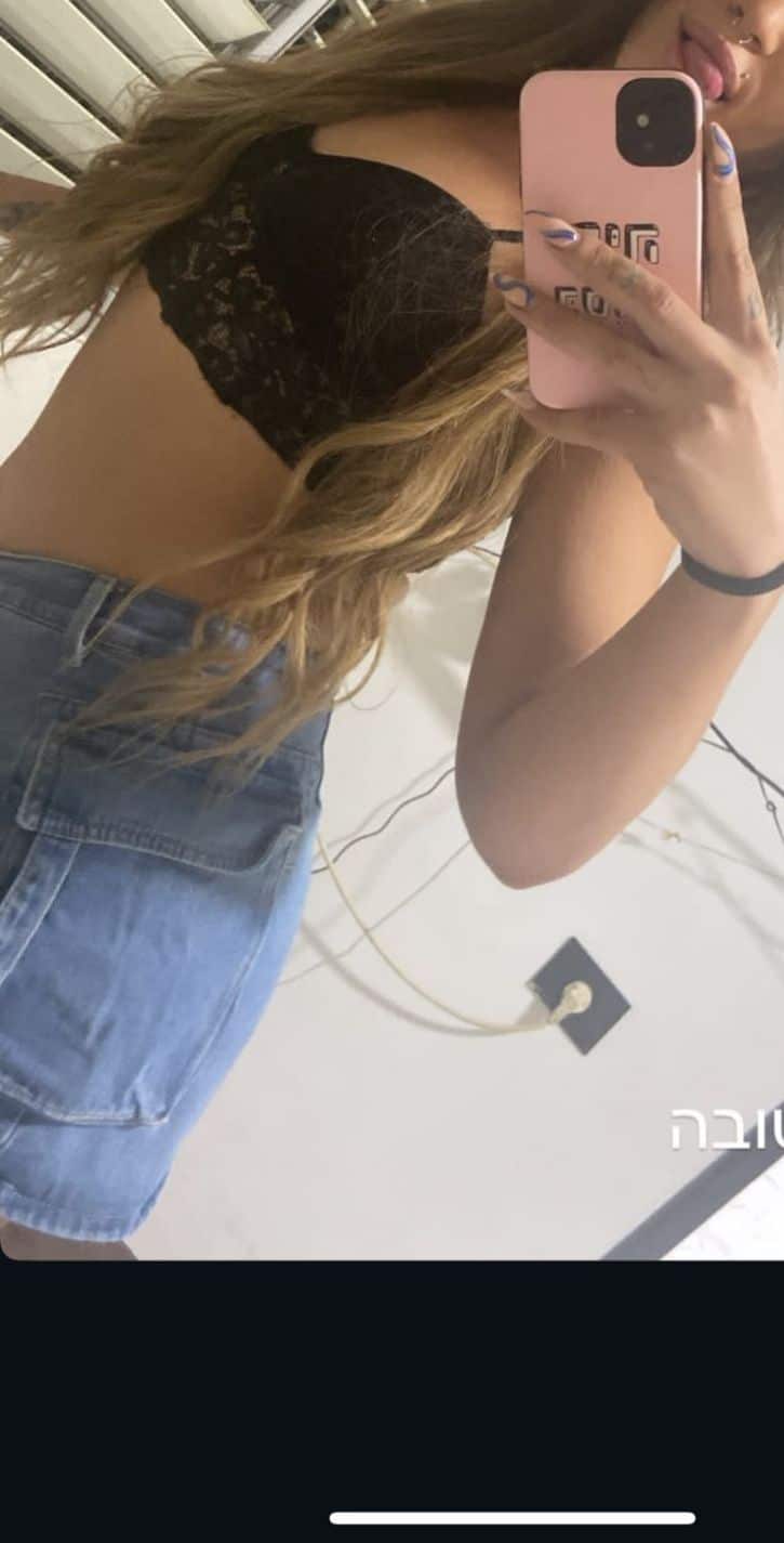 מאי – קוקסינלית נשית וקומפקטית