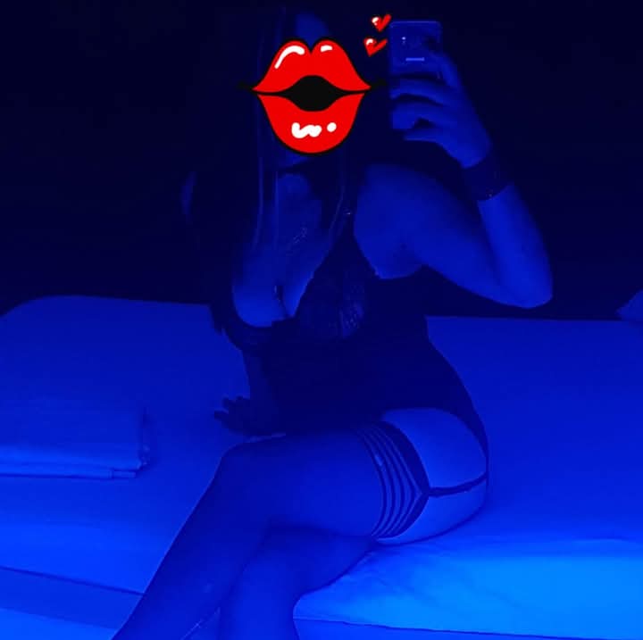 שרין בת 40 לחוויה VIP